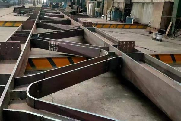 長春彩鋼瓦翻新時(shí)有哪些技術(shù)要點(diǎn)？